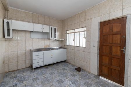 Casa para alugar com 80m², 2 quartos e 1 vaga Casa para alugar com 80m², 2 quartos e 1 vagaCozinha