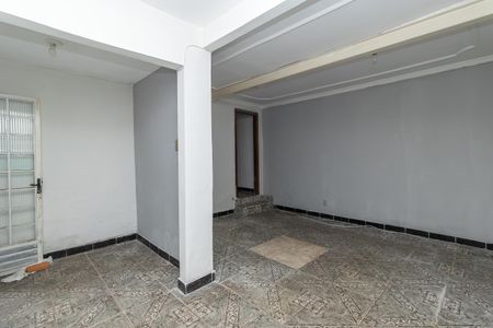 Sala de casa para alugar com 2 quartos, 80m² em Planalto, Belo Horizonte