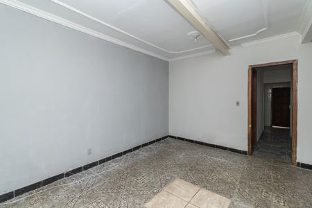 Sala de casa para alugar com 2 quartos, 80m² em Planalto, Belo Horizonte