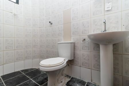 Casa para alugar com 80m², 2 quartos e 1 vaga Casa para alugar com 80m², 2 quartos e 1 vagaBanheiro