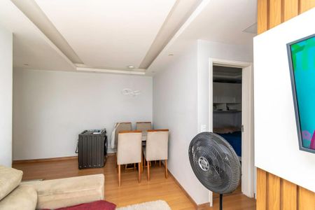 Sala de apartamento à venda com 2 quartos, 47m² em Irajá, Rio de Janeiro