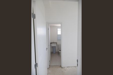Apartamento à venda com 72m², 2 quartos e 2 vagasBanheiro da suite 2