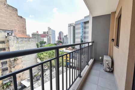 Varanda de kitnet/studio à venda com 1 quarto, 26m² em Liberdade, São Paulo