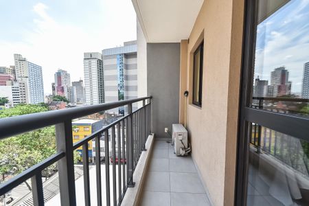 Varanda de kitnet/studio à venda com 1 quarto, 26m² em Liberdade, São Paulo
