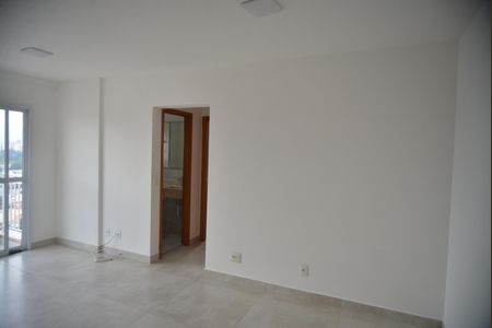 Sala de apartamento para alugar com 2 quartos, 52m² em Utinga, Santo André