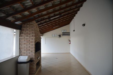 Apartamento para alugar com 52m², 2 quartos e 1 vagaÁrea comum - Churrasqueira