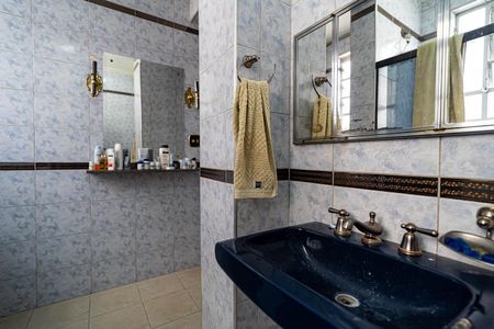 Apartamento à venda com 153m², 2 quartos e sem vaga Apartamento à venda com 153m², 2 quartos e sem vagaBanheiro