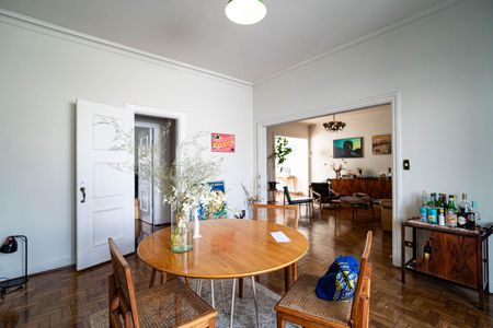 Apartamento à venda com 153m², 2 quartos e sem vaga Apartamento à venda com 153m², 2 quartos e sem vagaSala