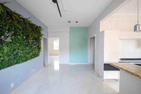 Apartamento para alugar com 3 quartos, 117m² em Bela Vista, São Paulo