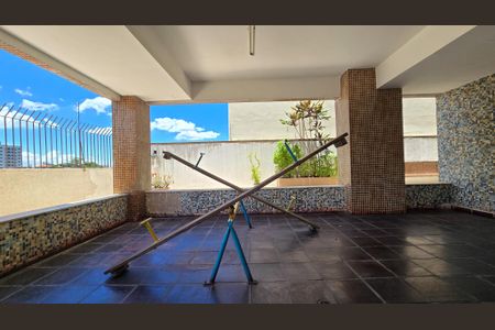 Apartamento à venda com 83m², 2 quartos e 2 vagas Apartamento à venda com 83m², 2 quartos e 2 vagasÁrea comum - Playground