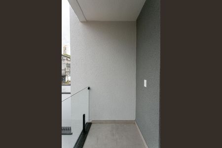 Casa à venda com 131m², 3 quartos e 4 vagas Casa à venda com 131m², 3 quartos e 4 vagasVaranda da Suíte 1