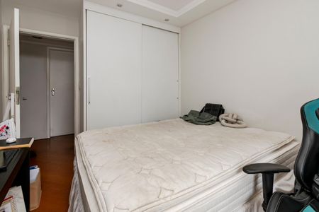 Apartamento à venda com 100m², 3 quartos e 1 vagaQuarto 2