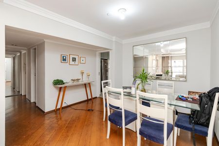 Sala de apartamento à venda com 3 quartos, 100m² em Itaim Bibi, São Paulo