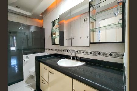 Apartamento à venda com 150m², 3 quartos e 2 vagasBanheiro Corredor