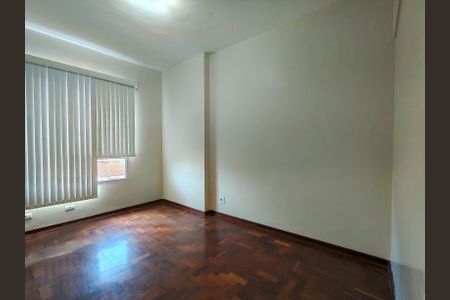 Apartamento à venda com 150m², 3 quartos e 2 vagasQuarto 1