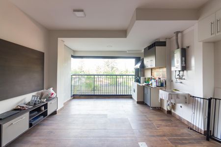 Sala  de apartamento à venda com 2 quartos, 65m² em Continental, Osasco