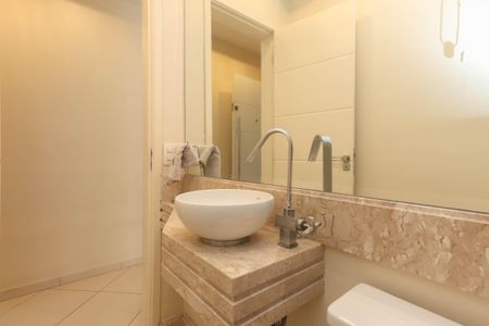 Apartamento para alugar com 74m², 2 quartos e 1 vagaLavabo