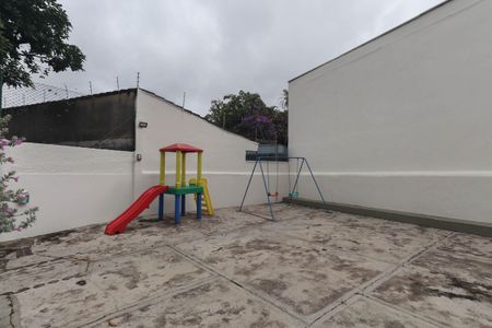 Apartamento para alugar com 74m², 2 quartos e 1 vagaÁrea comum - Playground