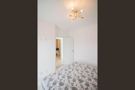 Apartamento à venda com 53m², 2 quartos e 2 vagas Apartamento à venda com 53m², 2 quartos e 2 vagasQuarto