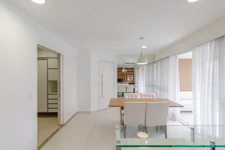 Apartamento para alugar com 97m², 2 quartos e 2 vagas Apartamento para alugar com 97m², 2 quartos e 2 vagasSala