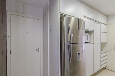 Apartamento para alugar com 97m², 2 quartos e 2 vagas Apartamento para alugar com 97m², 2 quartos e 2 vagasCozinha