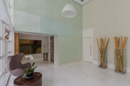 Apartamento para alugar com 97m², 2 quartos e 2 vagas Apartamento para alugar com 97m², 2 quartos e 2 vagasÁrea comum - Hall Social