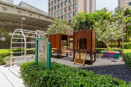 Apartamento para alugar com 97m², 2 quartos e 2 vagas Apartamento para alugar com 97m², 2 quartos e 2 vagasÁrea comum - Playground