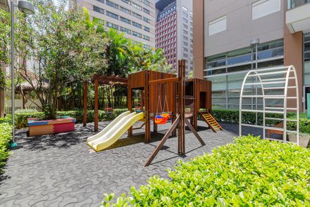 Apartamento para alugar com 97m², 2 quartos e 2 vagas Apartamento para alugar com 97m², 2 quartos e 2 vagasÁrea comum - Playground