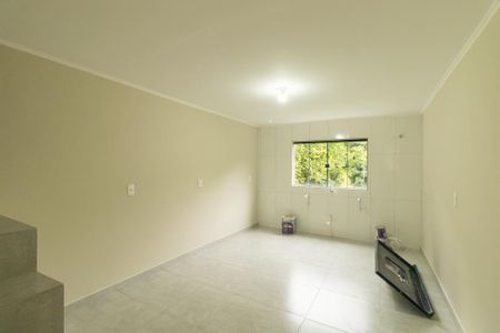 Sala/Cozinha de casa para alugar com 3 quartos, 150m² em Orleans, Curitiba