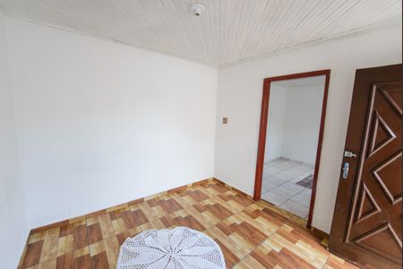 Sala de casa para alugar com 1 quarto, 35m² em Parque Santo Antonio, Taubaté