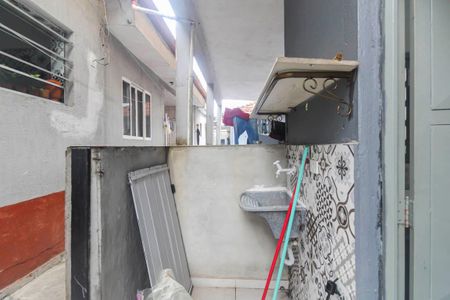 Casa para alugar com 40m², 1 quarto e sem vaga