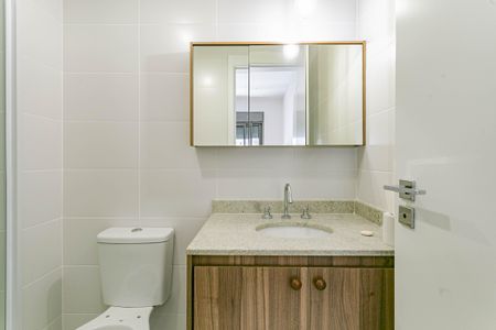 Banheiro de apartamento à venda com 1 quarto, 32m² em Vila Gumercindo, São Paulo