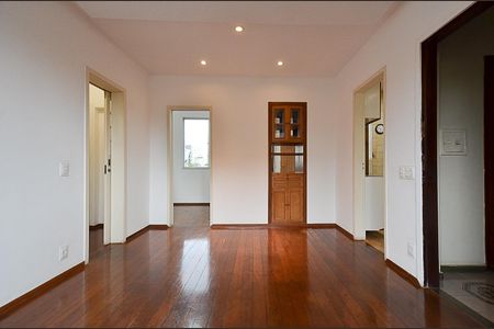 Apartamento para alugar com 3 quartos, 71m² em Cruzeiro, Belo Horizonte