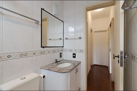Apartamento para alugar com 71m², 3 quartos e 2 vagas Apartamento para alugar com 71m², 3 quartos e 2 vagasBanheiro