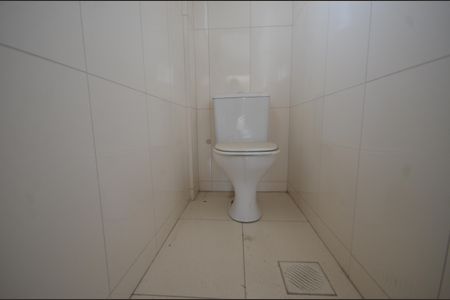 Apartamento para alugar com 236m², 3 quartos e 2 vagasBanheiro de serviço