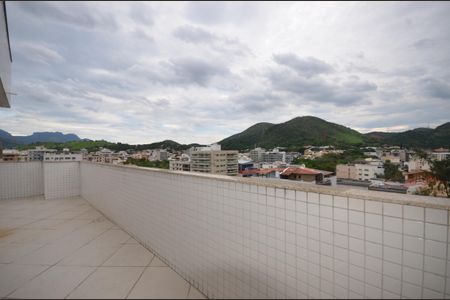 Apartamento para alugar com 236m², 3 quartos e 2 vagasVaranda da  Suite