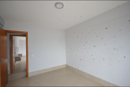 Apartamento para alugar com 236m², 3 quartos e 2 vagasQuarto 2