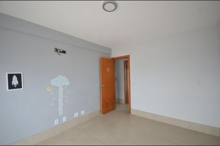 Apartamento para alugar com 236m², 3 quartos e 2 vagasQuarto 2