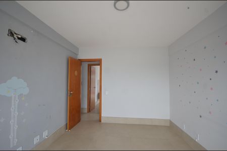 Apartamento para alugar com 236m², 3 quartos e 2 vagasQuarto 2