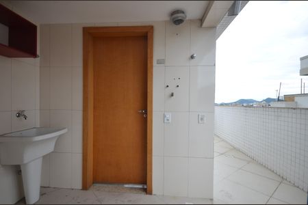 Apartamento para alugar com 236m², 3 quartos e 2 vagasÁrea de Serviço