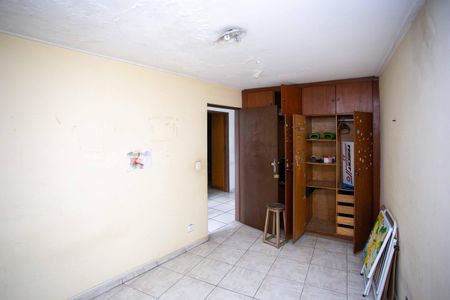 Casa à venda com 253m², 3 quartos e 4 vagasQuarto 2