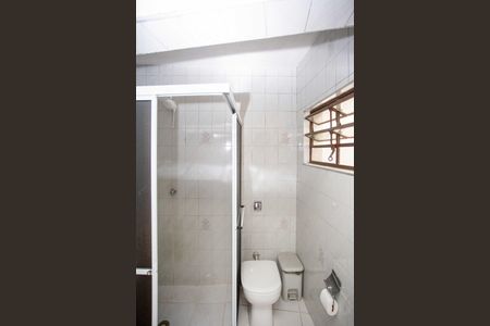 Casa para alugar com 253m², 3 quartos e 4 vagasBanheiro