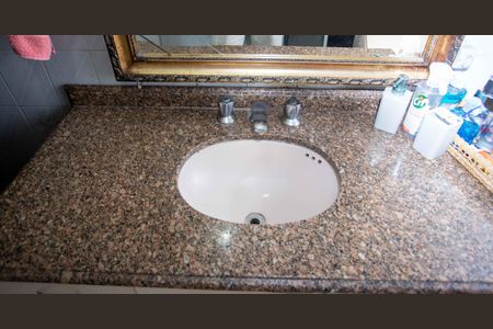 Casa para alugar com 253m², 3 quartos e 4 vagasBanheiro