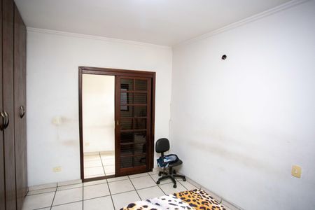 Casa para alugar com 253m², 3 quartos e 4 vagasQuarto 1