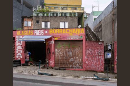 Casa para alugar com 253m², 3 quartos e 4 vagasFachada