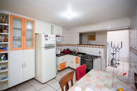 Casa para alugar com 253m², 3 quartos e 4 vagasCozinha