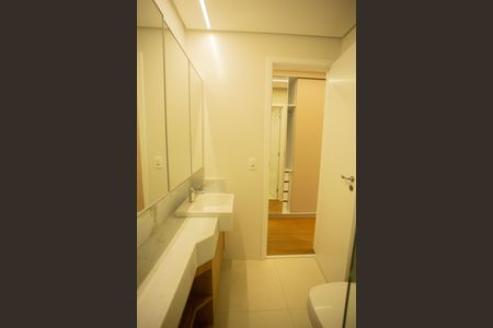 Apartamento para alugar com 80m², 2 quartos e 1 vagaBANHEIRO DA SUÍTE 1