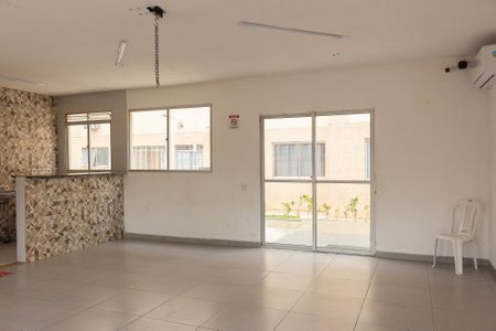 Apartamento para alugar com 45m², 2 quartos e 1 vagaÁrea comum - Salão de festas