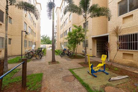 Apartamento para alugar com 45m², 2 quartos e 1 vagaÁrea comum