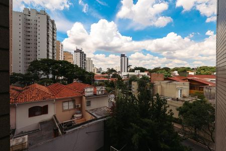 Apartamento à venda com 163m², 3 quartos e 3 vagas Apartamento à venda com 163m², 3 quartos e 3 vagasQuarto 2 - Suíte